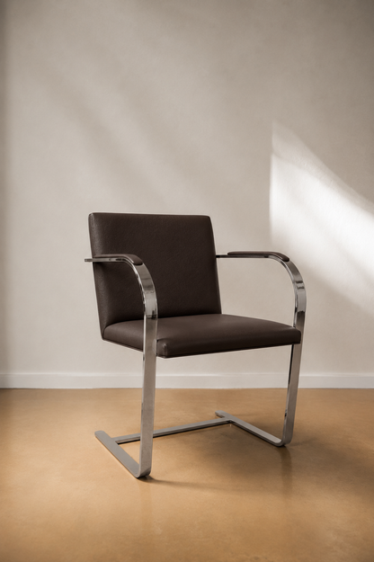 SILLA BRNO CUERO