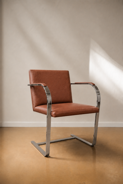 SILLA BRNO CUERO
