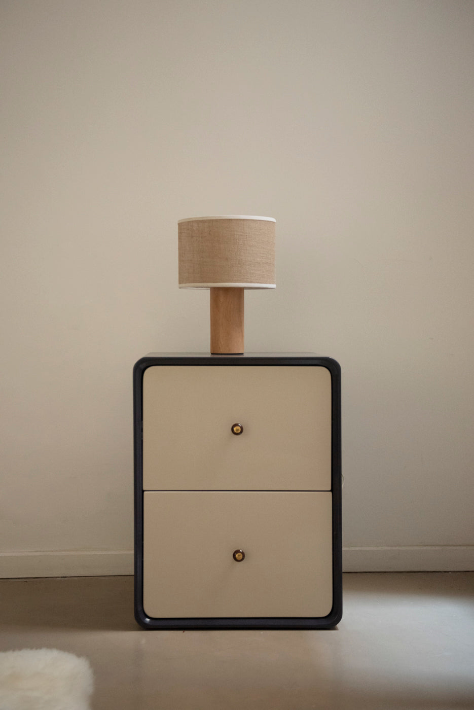 MESA DE LUZ JANE