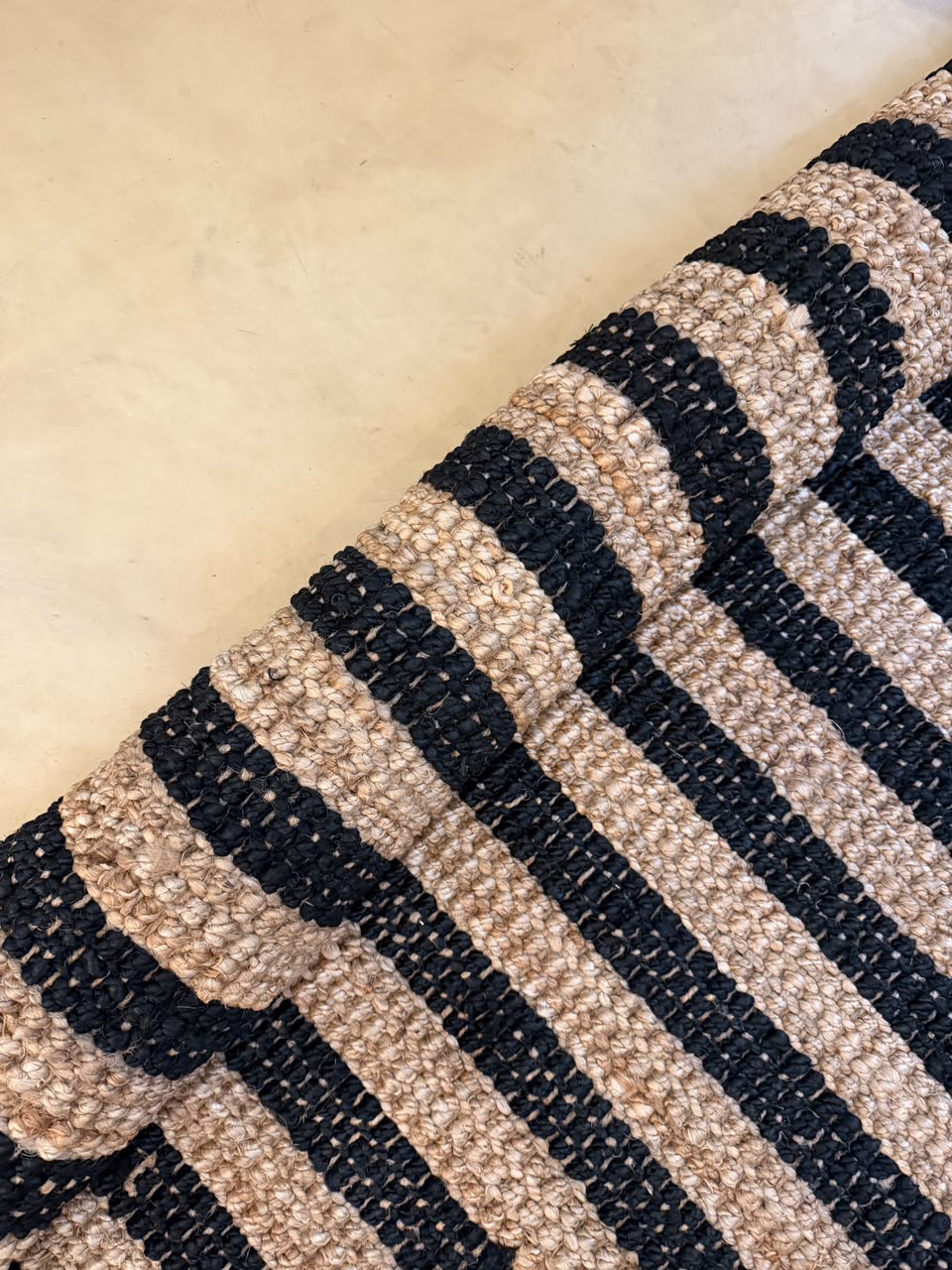 BOUCLÉ STRIPES 100% YUTE
