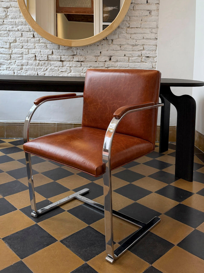 SILLA BRNO CUERO