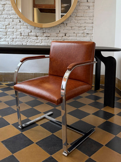 SILLA BRNO CUERO